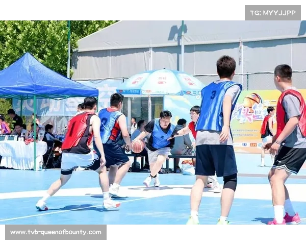 现代篮球位置模糊化：从传统五位置到功能化角色划分